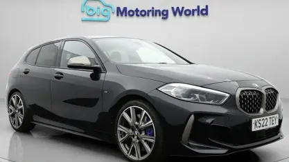 Begagnad BMW M135 306 HK (225 kW) 2024 Halvkombi