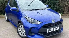 Blue Used 2022 Toyota Yaris Hybrid Hatchback | £16,999 (Fair price)