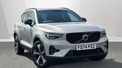 Used Volvo XC40 Plus 197 HP (144 kW) 2024 Silver SUV