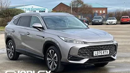 Used MG HS Trophy 224 HP (164 kW) 2025 Silver SUV