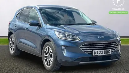 Usado Ford Kuga Titanium 150 CV (110 kW) 2022 Azul SUV
