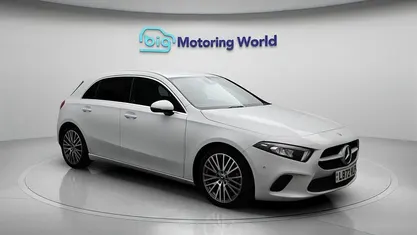 Usado Mercedes A180 Executive 136 HP (100 kW) 2022 Branco Citadino