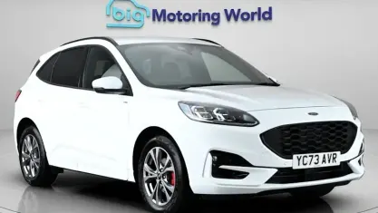 Used Ford Kuga ST-Line 150 HP (110 kW) 2023 White SUV
