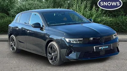 Used Vauxhall Astra 131 HP (96 kW) 2025 Black Hatchback