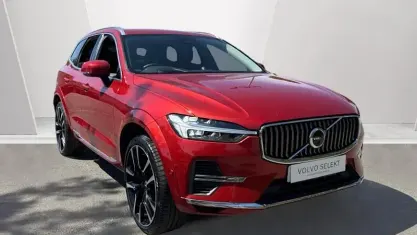 Used Volvo XC60 Ultimate 455 HP (334 kW) 2022 Red SUV