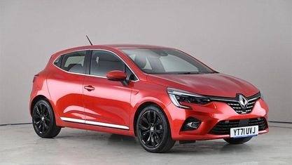 Używany Renault Clio V Version S 140 KM (102 kW) 2022 Czerwony Hatchback