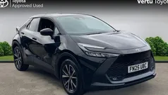 Used 2025 Toyota C-HR Design SUV | £27,667 (Fair price)