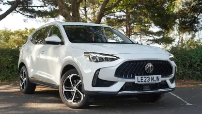 Used MG HS Trophy 162 HP (119 kW) 2023 White SUV