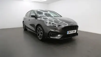 Used Ford Focus ST-Line X 125 HP (91 kW) 2021 Grey Hatchback