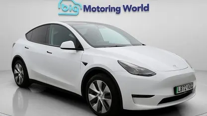 Used 2025 Tesla Model Y Long Range AWD SUV | £23,800 (Super price)