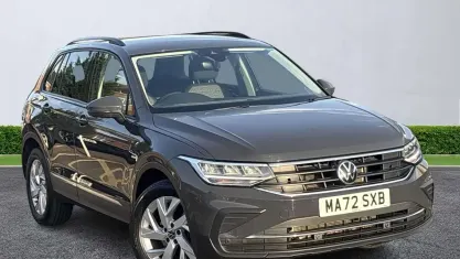 Used VW Tiguan Life 150 HP (110 kW) 2022 Grey SUV