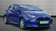 Galactic blue Used 2022 Toyota Yaris Hybrid Hatchback | £15,995 (Fair price)
