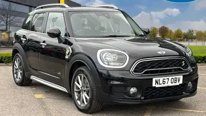 Used Mini Cooper S Countryman 224 HP (164 kW) 2017 Black SUV