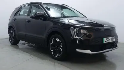 Used Kia Niro 150 kW (204 HP) 2025 SUV