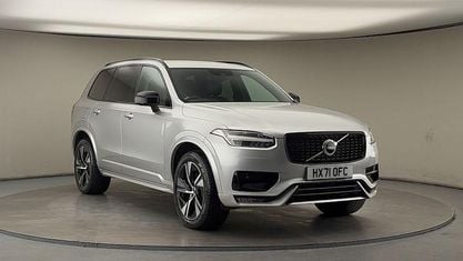 Used Volvo XC90 Plus 235 HP (172 kW) 2021 Bright silver SUV