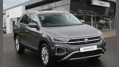Used VW T-Roc Style 110 HP (80 kW) 2024 SUV