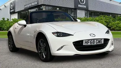 Used Mazda MX5 132 HP (97 kW) 2018 White Cabriolet