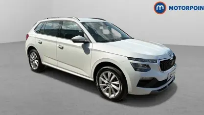 Begagnad Skoda Kamiq SE 95 HK (69 kW) 2025 Vit SUV