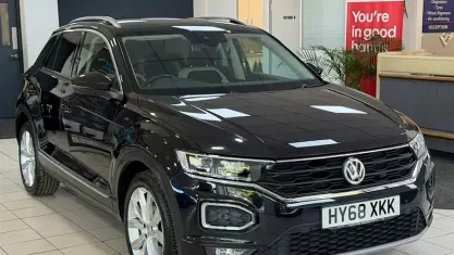 Usado VW T-Roc SEL 190 HP (139 kW) 2021 SUV