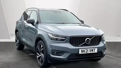 Usado Volvo XC40 R-Design Pro 163 CV (119 kW) 2021 SUV