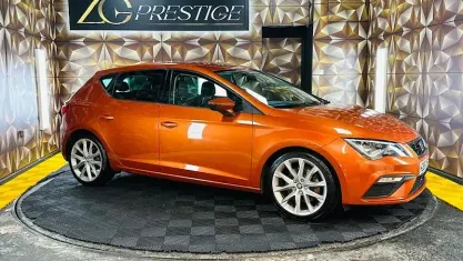Used Seat Leon FR Sport 190 HP (139 kW) 2018 Orange Hatchback