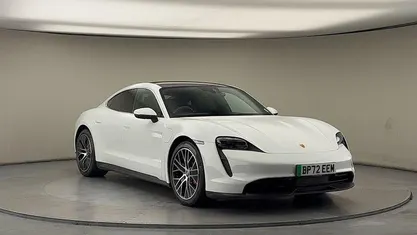 Used Porsche Taycan Performance Package 419 kW (571 HP) 2023 White Sedan
