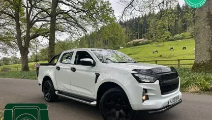 Usado Isuzu D-Max 165 HP (121 kW) 2024 Cabrios