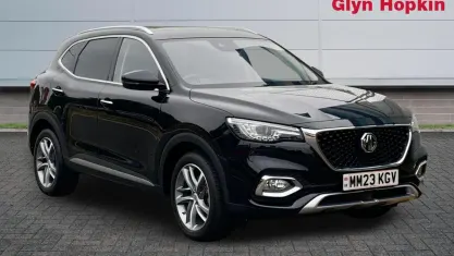 Used MG HS Exclusive 162 HP (119 kW) 2023 Black SUV