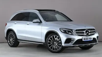 Usado Mercedes GLC250 AMG Line Premium 204 HP (150 kW) 2018 Prateado Carrinha