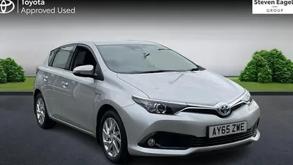 Used Toyota Auris Hybrid 136 HP (100 kW) 2019 Hatchback