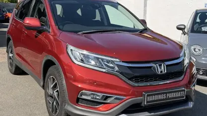 Usado Honda CR-V SE Plus 160 CV (117 kW) 2017 Rojo SUV