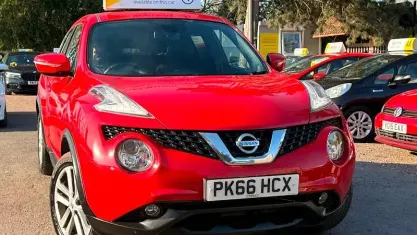 Used Nissan Juke N-Connecta 116 HP (85 kW) 2016 Red SUV
