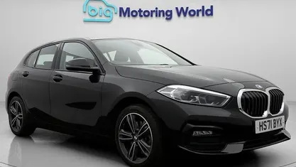 Usado BMW 118 Sport Line 136 HP (100 kW) 2021 Preto Citadino