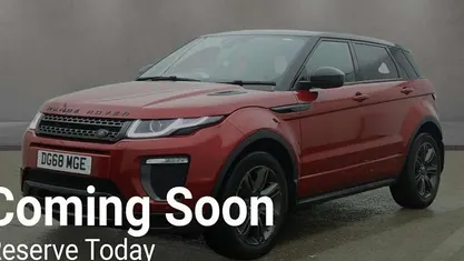 Begagnad Land Rover Range Rover evoque Landmark 241 HK (177 kW) 2018 Röd Halvkombi