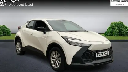 Used Toyota C-HR 140 HP (102 kW) 2026 SUV