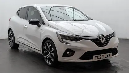 Used 2023 Renault Clio V Techno Hatchback | £15,750 (Fair price)