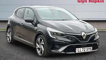 Used Renault Clio V RS Line 140 HP (102 kW) 2022 Hatchback