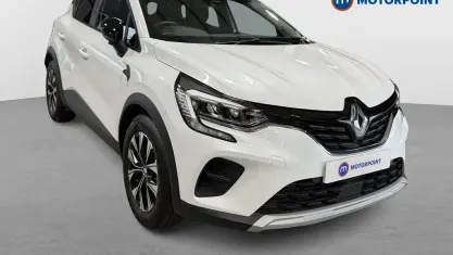Gebraucht Renault Captur Evolution 143 PS (105 kW) 2023 Weiß SUV