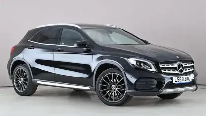 Used Mercedes GLA200 AMG line 156 HP (114 kW) 2019 Black SUV