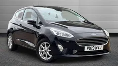 Black Used 2019 Ford Fiesta Zetec Hatchback | £7,390 (Fair price)