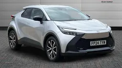 Used 2025 Toyota C-HR Design SUV | £26,290 (Fair price)