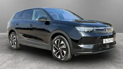 Usado Vauxhall Grandland X 136 HP (100 kW) 2025 SUV