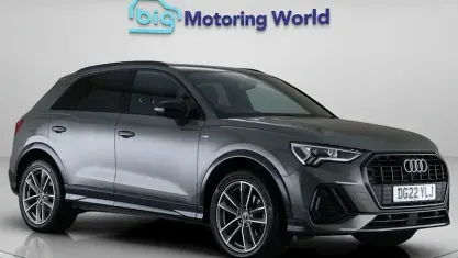 Begagnad Audi Q3 Black Edition 150 HK (110 kW) 2022 SUV