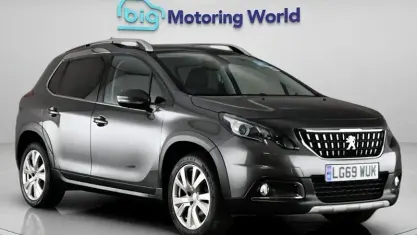 Used Peugeot 2008 Allure Premium 110 HP (80 kW) 2019 Grey SUV