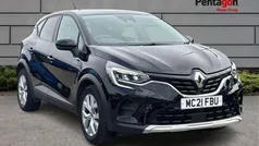 Black Used 2021 Renault Captur Iconic SUV | £12,450 (Fair price)