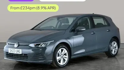 Used VW Golf VIII Life 131 HP (96 kW) 2023 Grey Hatchback