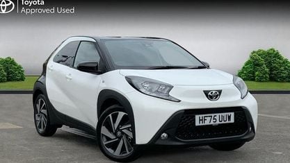 Usado Toyota Aygo X 72 HP (52 kW) 2025 Branco SUV