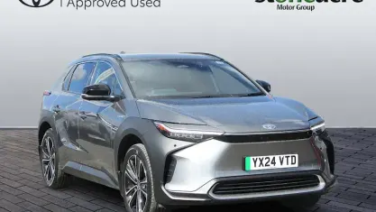 Used Toyota bZ4X 161 kW (220 HP) 2024 Grey SUV
