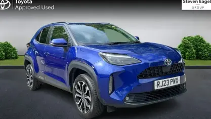 Usado Toyota Yaris Hybrid Design 116 HP (85 kW) 2026 Carrinha