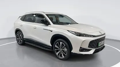 Used 2025 MG HS Trophy SUV | £27,999 (Fair price)